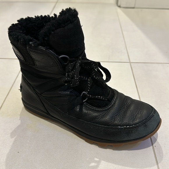 Sorel women insulated boot leather size 8.5 - Picture 3 of 6